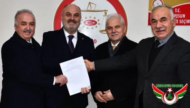 Başkan Yılmaz, Mazbatasını Aldı