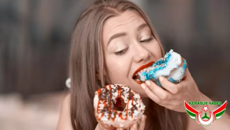 Bayramda Tatlı ve Şeker Tüketimi Diş Sağlığınızı Tehdit Ediyor