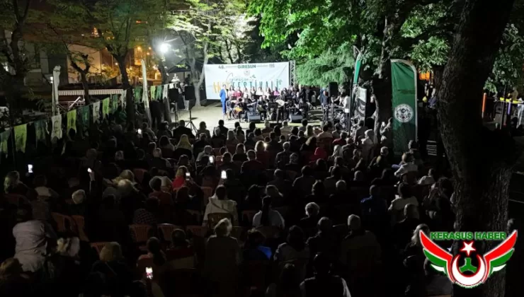 Tarihi Taşbaşı Parkı’nda Nostalji Rüzgarı Esti