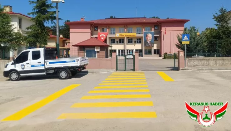 Giresun Belediyesi’nden Okul Önlerinde Yaya Geçidi Seferberliği