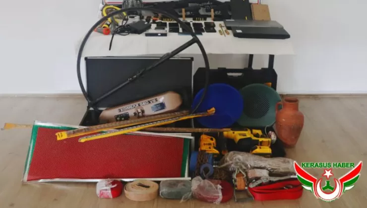 Jandarma’dan; Giresun ve Zonguldak’ta Kaçak Kazı Operasyonu