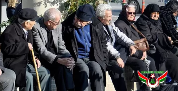 Türkiye’de Yaşlı Nüfus Artıyor