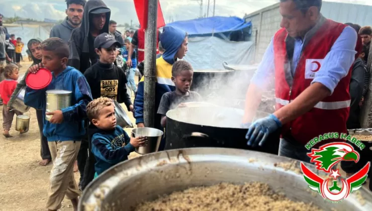 Türk Kızılay’ın İyilik Gemisi Yardımları Gazze’de