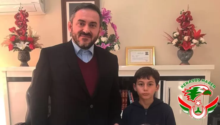 İlköğretim Okulu Öğrencisinden Filistin’e Destek