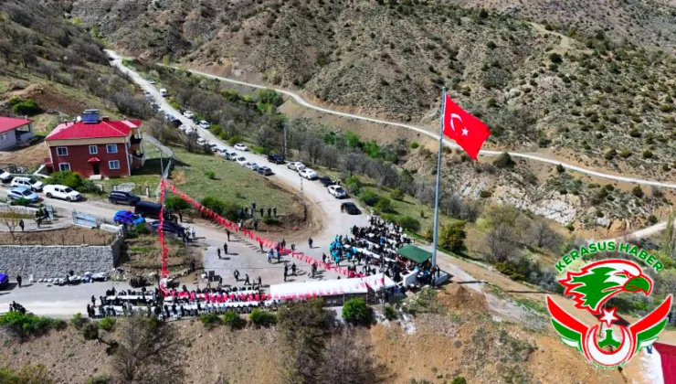 Bölgenin En Büyük Al Bayrağı Çamoluk’ta