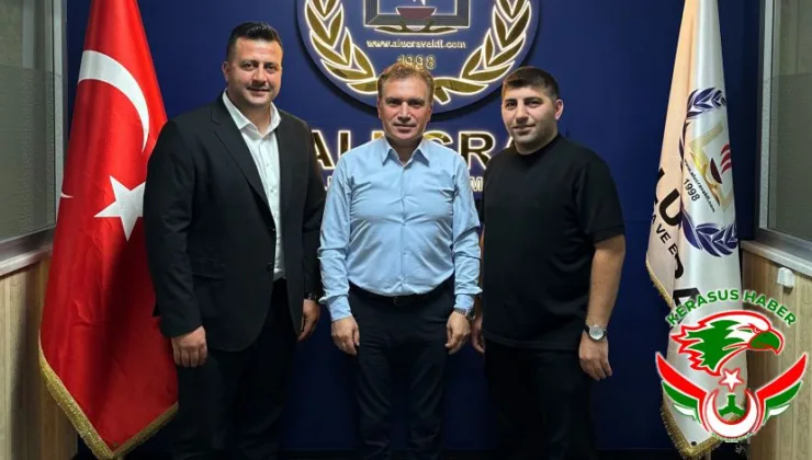 Alucra Vakfı Gençlik Kolları’nda Bayrak Değişimi